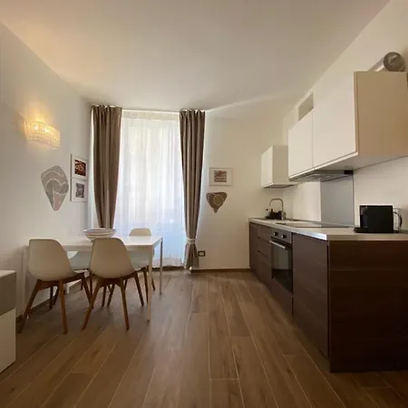 Carruggio 151-2 Sestri Levante